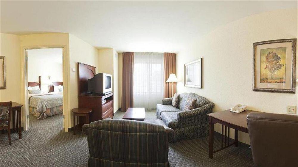 Comfort Inn & Suites Саванна Экстерьер фото